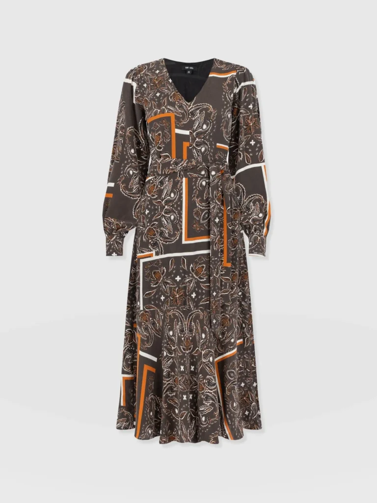The Saint + Sofia Naya V Neck Dress – a brown paisley print long-sleeve midi dress.